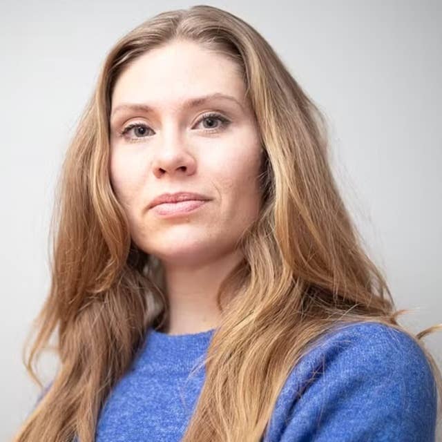 74. Övervakning, Korruption & legalisering - Katarina Stensson (Partiledare Piratpartiet)