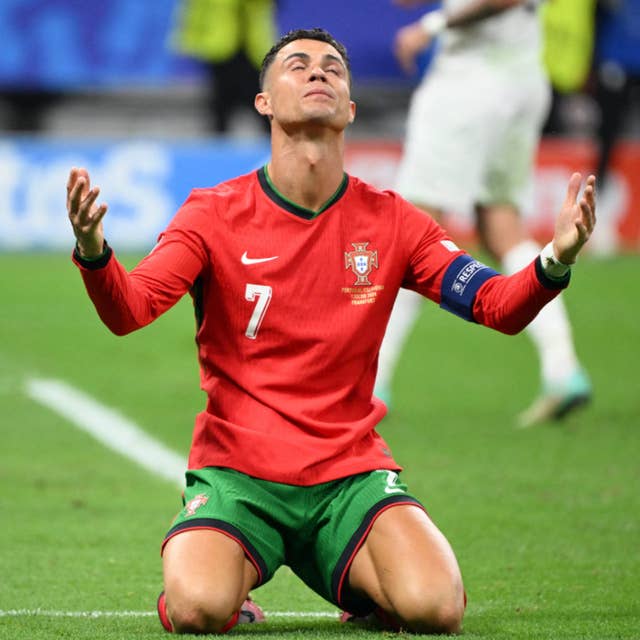 EUROTRIP: Ska han inte ta Ronaldo i örat?